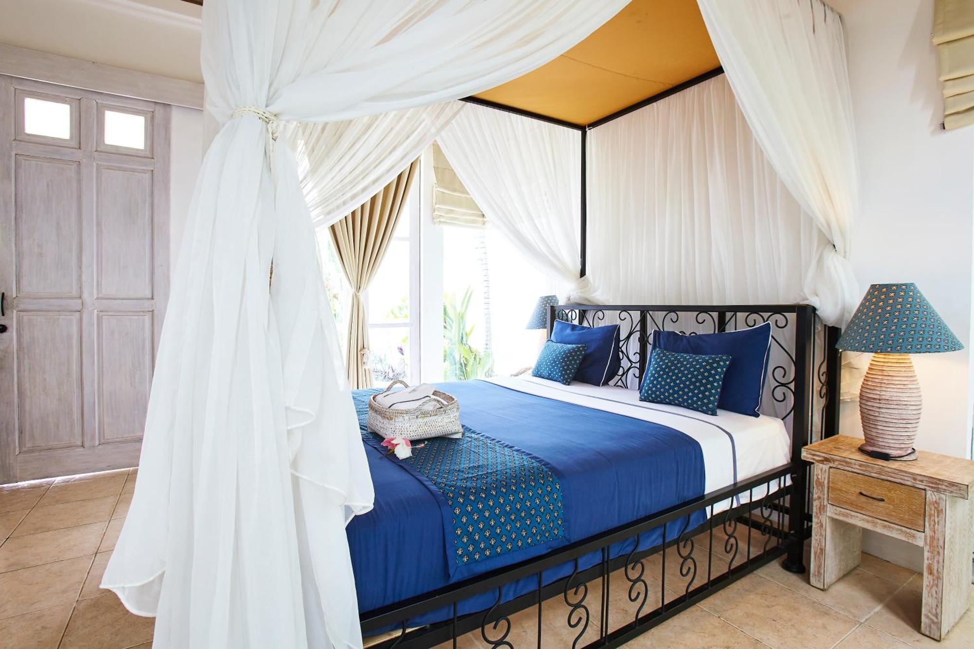 סמיניאק Artemis Villa Hotel מראה חיצוני תמונה