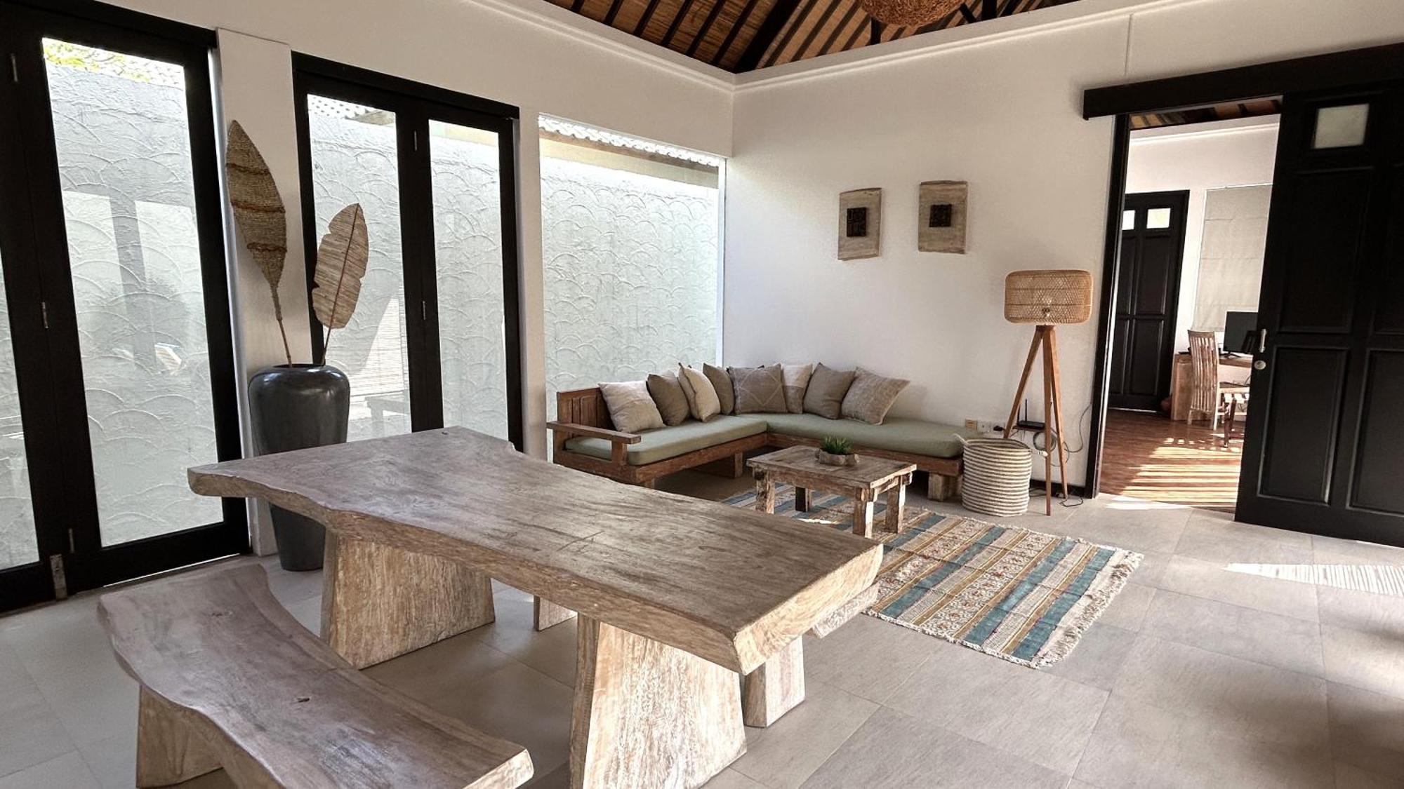 סמיניאק Artemis Villa Hotel מראה חיצוני תמונה
