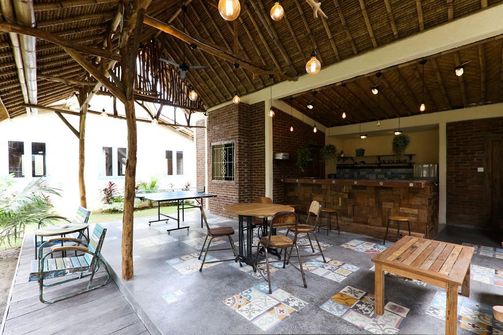 סמיניאק Artemis Villa Hotel מראה חיצוני תמונה